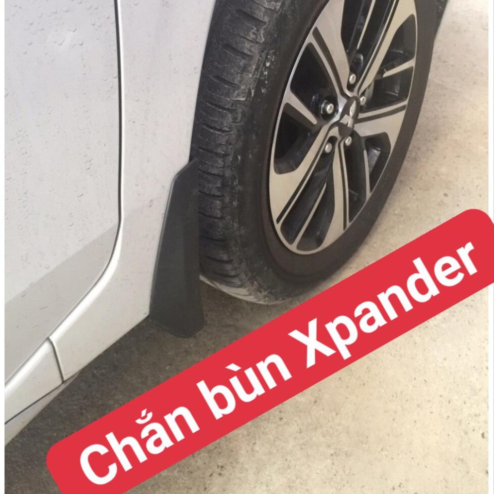 Chắn bùn Xpander dập Logo chữ nổi hàng chuẩn