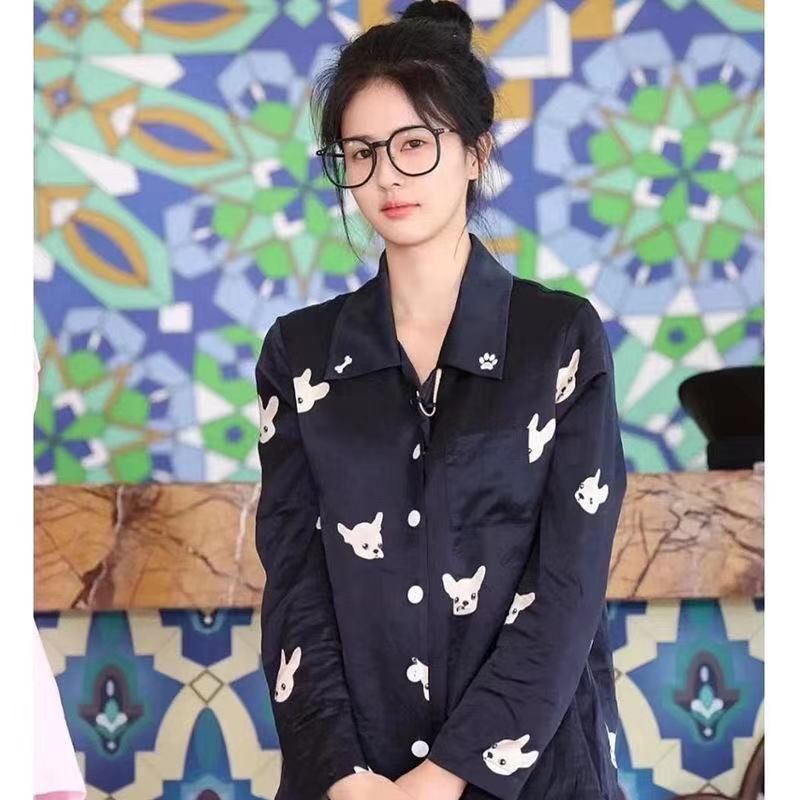 Set đồ ngủ Châu Thâm Bạch Lộc màu đen hình cún con