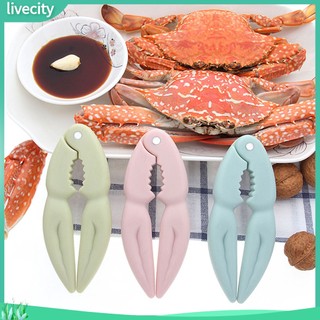{livecity} Dụng cụ tách vỏ hải sản bằng nhựa tiện lợi