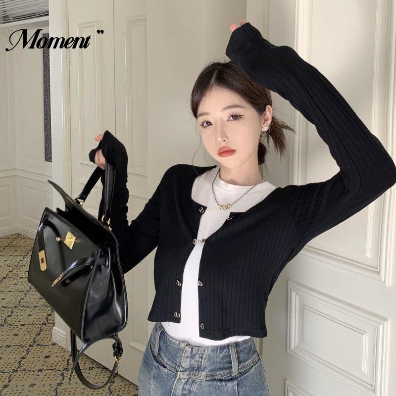 Áo Cardigan Dệt Kim Tay Dài Màu Đen Lưng Cao Thời Trang Xuân Thu Dành Cho Nữ