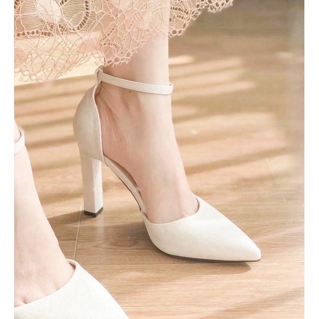 Siêu rẻ Giày Sandal Cao Gót Nữ GNC72 Đế Vuông 7P hai màu đen, kem sang trọng quý phái xả kho thanh lý