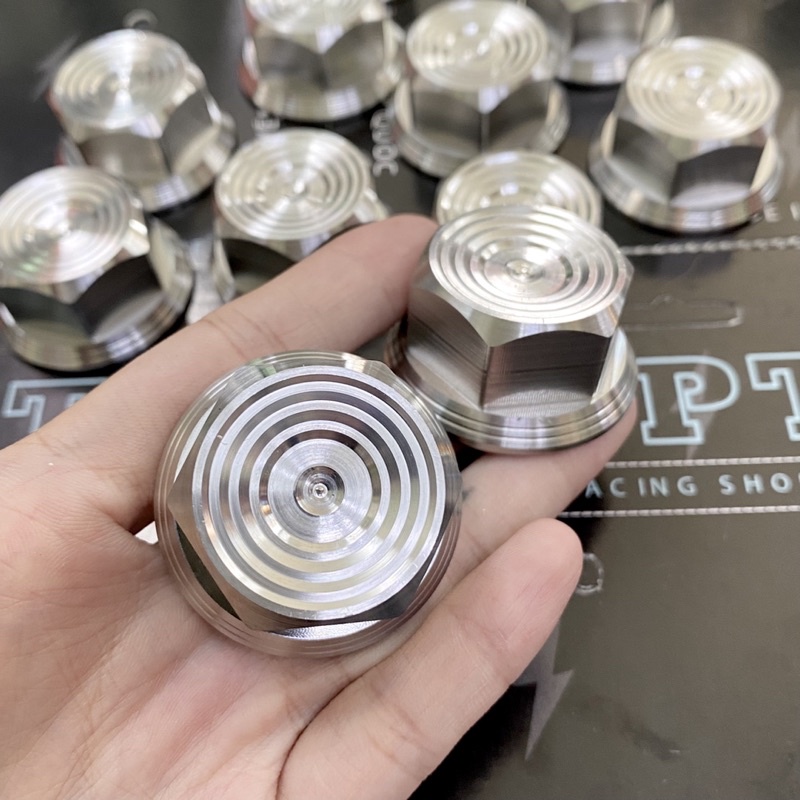 Tán chụp bánh cốt sau Mẫu Thái và M3 INOX 304 gắn cho các dòng xe Tay Ga