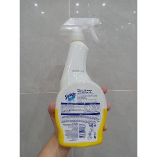 Nước lau bếp Sunlight chai 500ml.