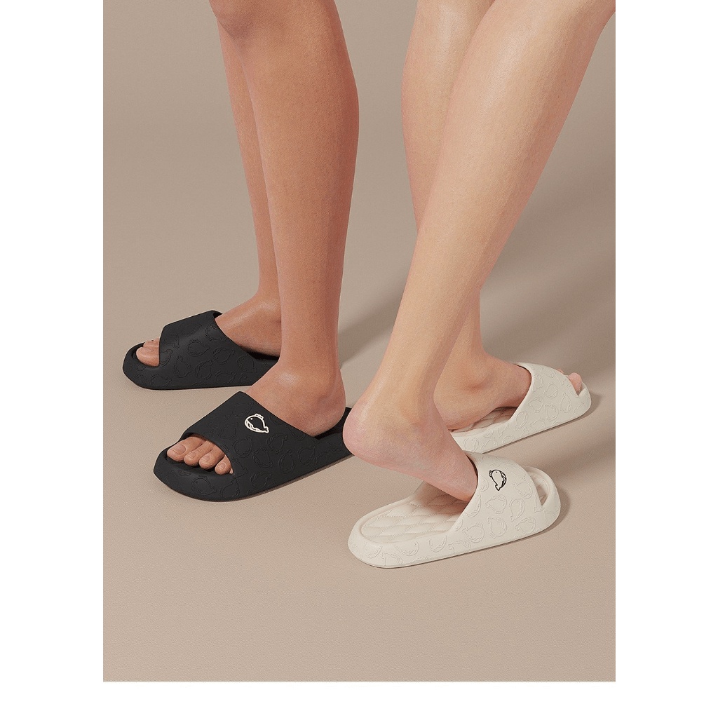 Siêu rẻ Dép bánh mì gấu dép quai ngang in hình Cá Mập siêu xinh cute xả kho thanh lý