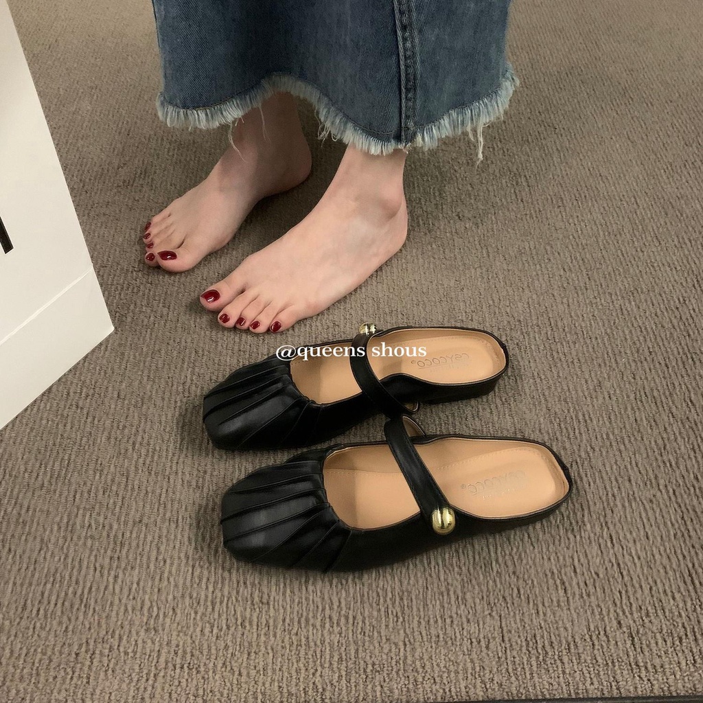 Dép Bít Mũi Đế Bằng Màu Bạc Thời Trang Mùa Hè 2023 Phong Cách Mới Cho Nữ