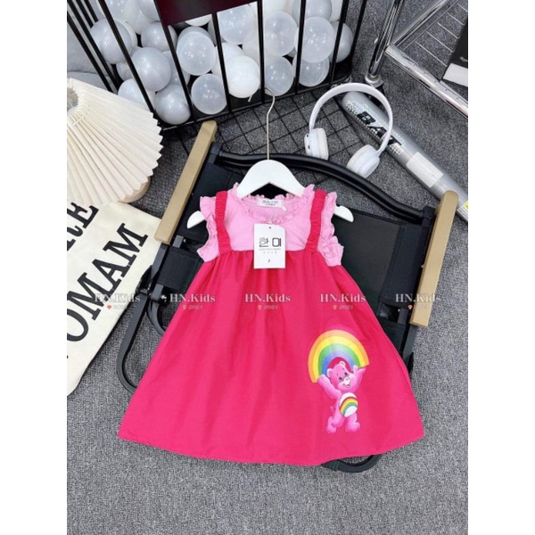 Váy xinh cho bé.váy gấu cầu vồng cho bé gai đi chơi ..xinh xắn..năng động ak.hình thật trải sàn.9 đến 30ki