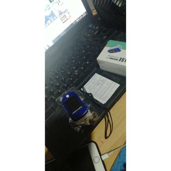 Máy đo nồng độ oxy trong máu và nhịp tim máy đo Spo2 Pulse Oximeter LK87 kẹp ngón tay ..