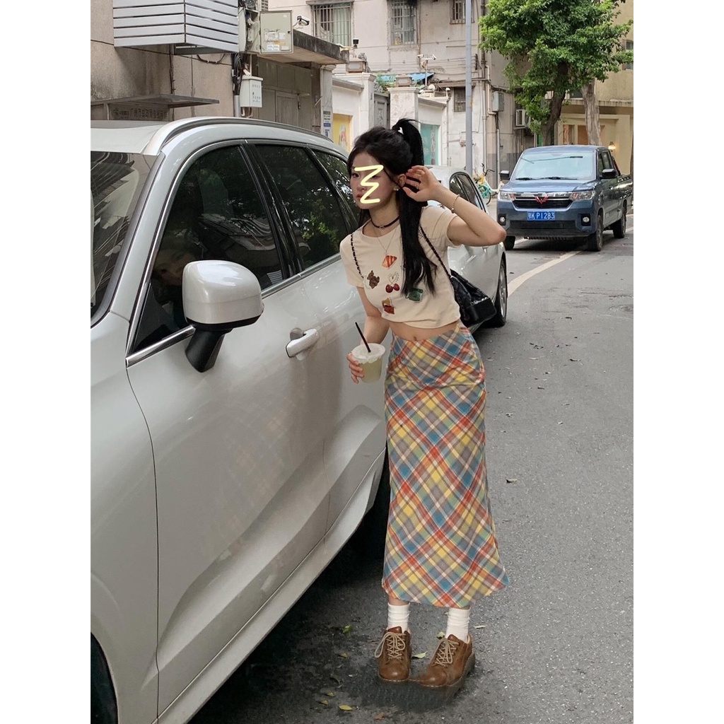 Set Áo Thun Ngắn Tay + Chân Váy Thời Trang Cho Búp Bê Dopamine