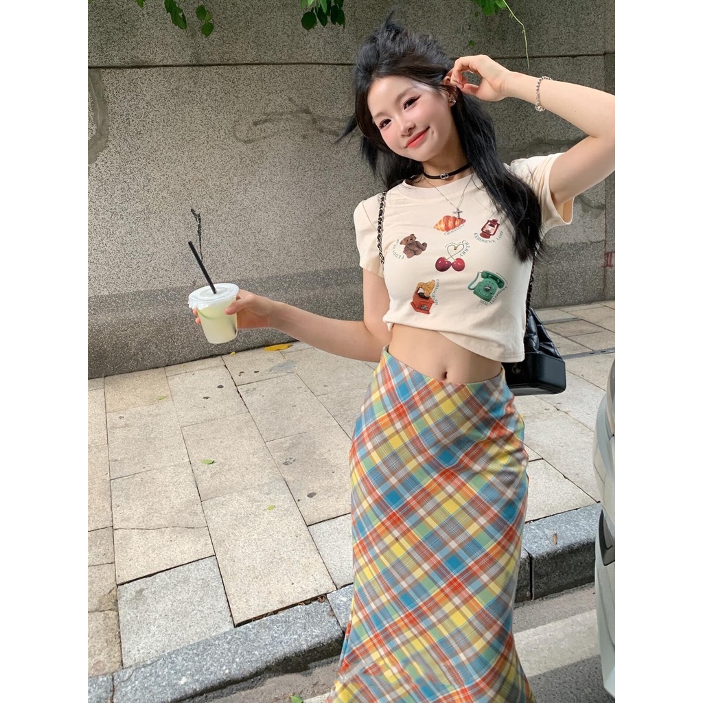 Set Áo Thun Ngắn Tay + Chân Váy Thời Trang Cho Búp Bê Dopamine