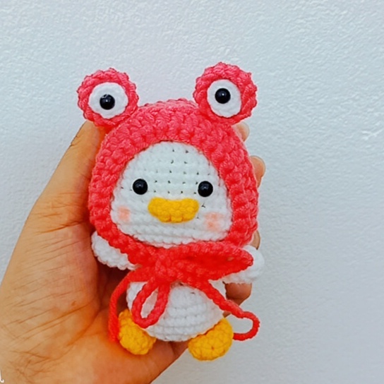 Móc khoá len vịt đội mũ ếch