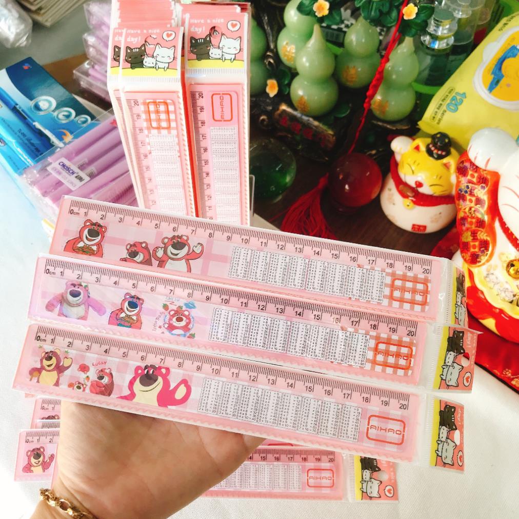 Thước nhựa gấu dâu 20cm