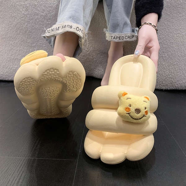 Dép nữ mùa hè 2023 nội thất mới thoải mái cartoon gấu dâu tây