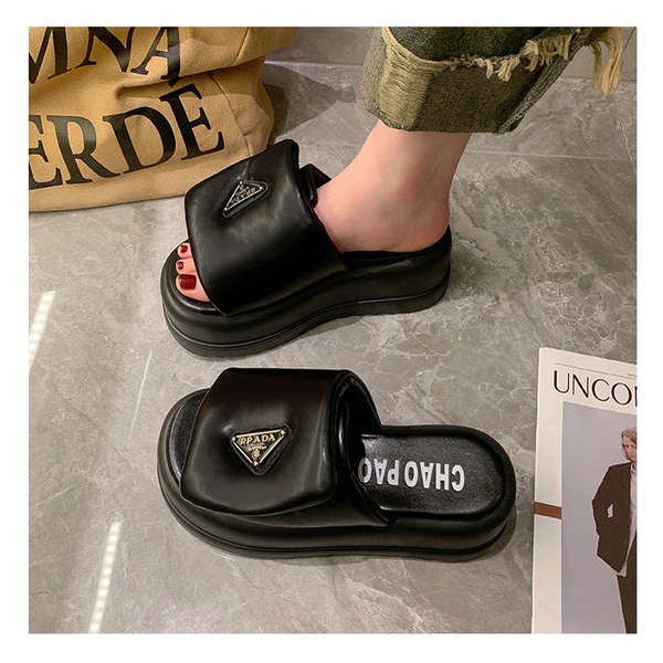 Sandal Quai Ngang Đế Dày Thời Trang Mùa Hè 2023 Phong Cách Mới Cho Nữ