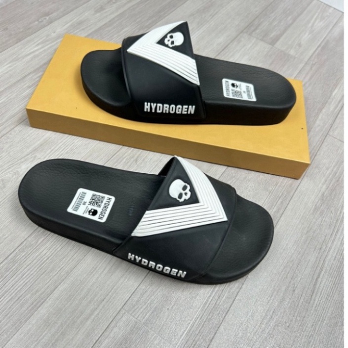 HÓT HÒN HỌT dép  họa tiết đầu lâu siêu ngầu