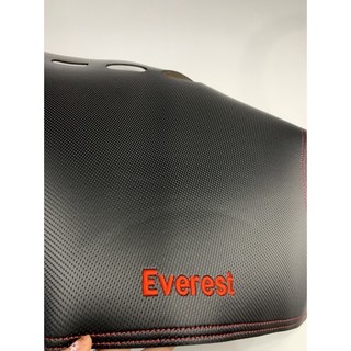Everest, Thảm taplo cho xe Ford Everest 2016 - 2023 chất liệu da vân carbon cao cấp