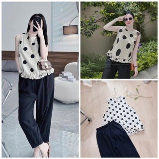 Set áo bèo chấm bi quần đen
