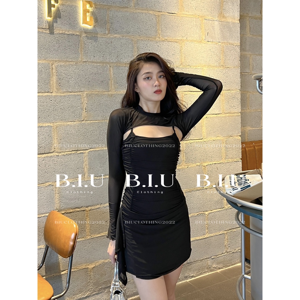 Set đầm nhún lưới ngắn kèm tay rời phối tua rua Label Dress BIU Clothing BB0125 màu đen