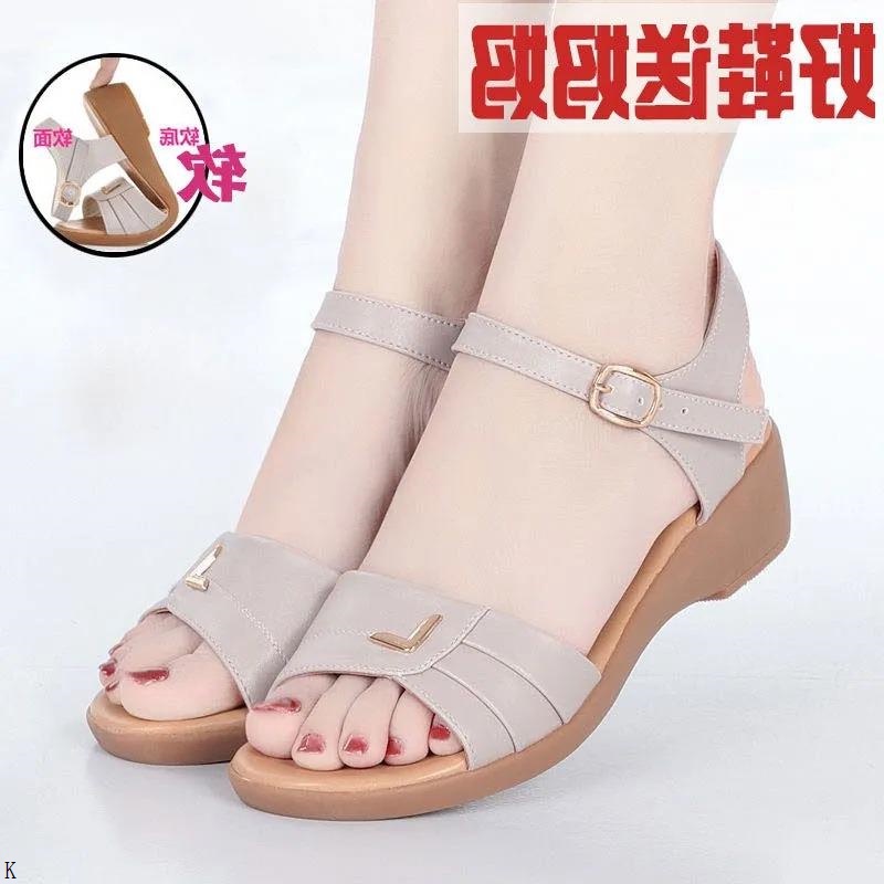 Giày Sandal Đế Mềm Bằng Da Thật Thời Trang Mùa Hè 2023 Cho Nữ Trung Niên