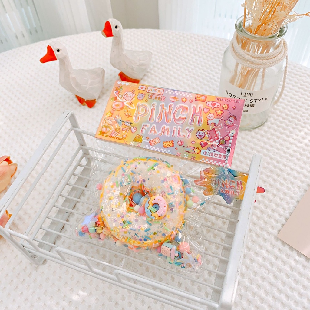 Đồ Chơi Mềm Dẻo Giảm Stress Hình Dáng Bánh Donut Xinh Xắn Thời Trang