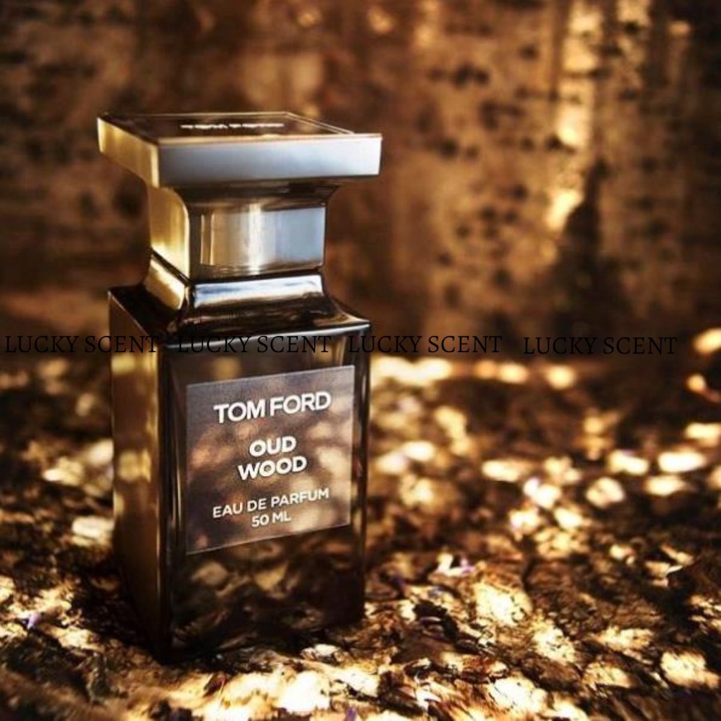 Nước hoa Tom Ford Oud Wood 10ml _𝓛𝓾𝓬𝓴𝔂𝓢𝓬𝓮𝓷𝓽