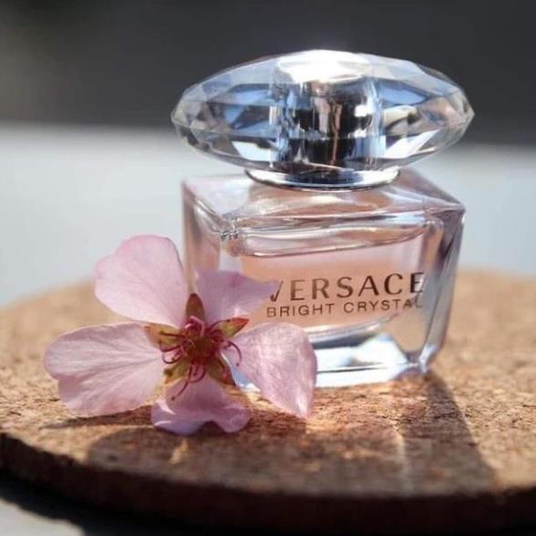 Nước Hoa Nữ Versace Bright Crystal Thơm Mát Dịu Ngọt