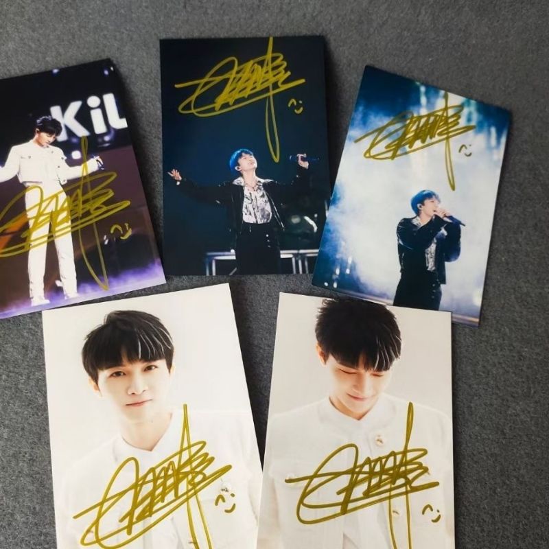 Ảnh chữ kí tay Châu Thâm