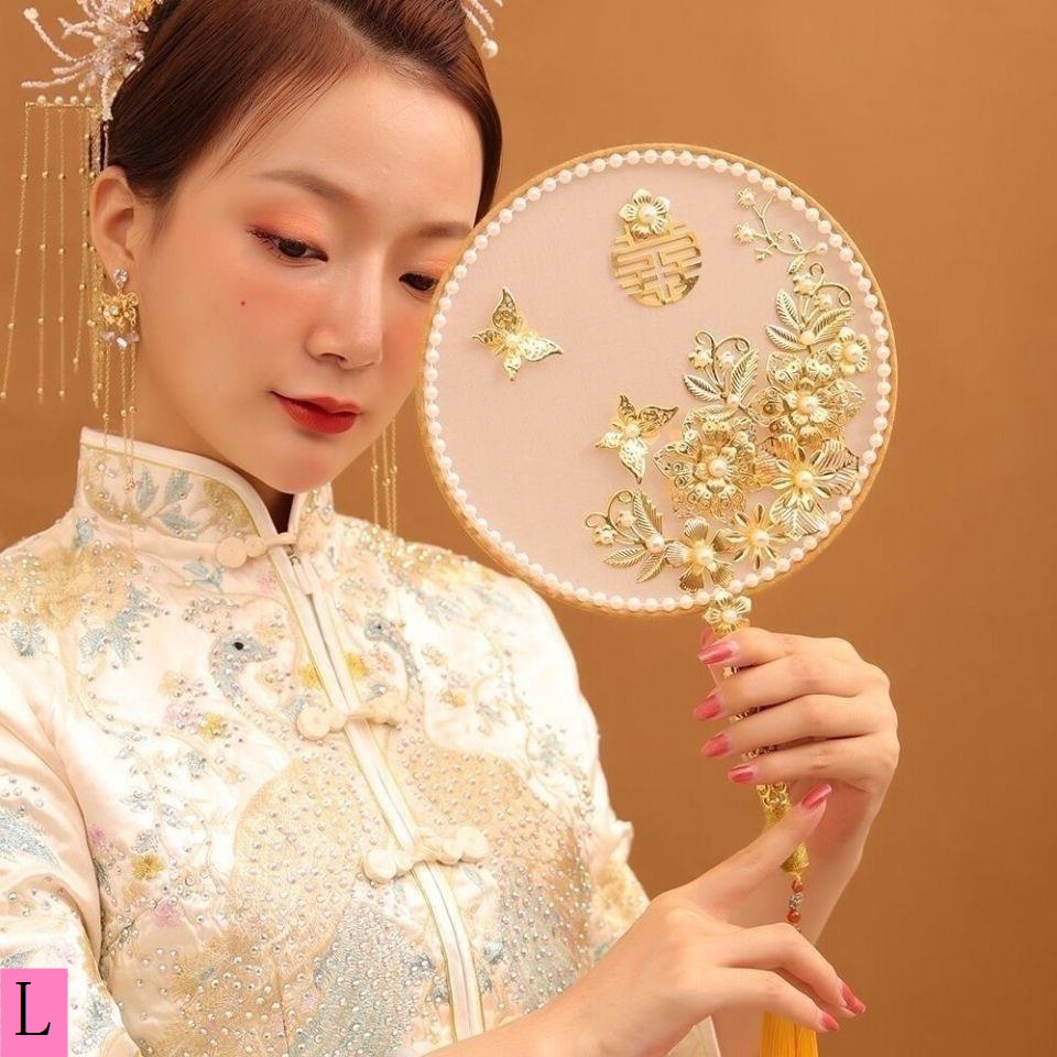 Quạt Cưới Hoàn Thiện Sản Phẩm