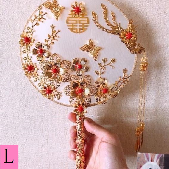 Quạt Cưới Hoàn Thiện Sản Phẩm