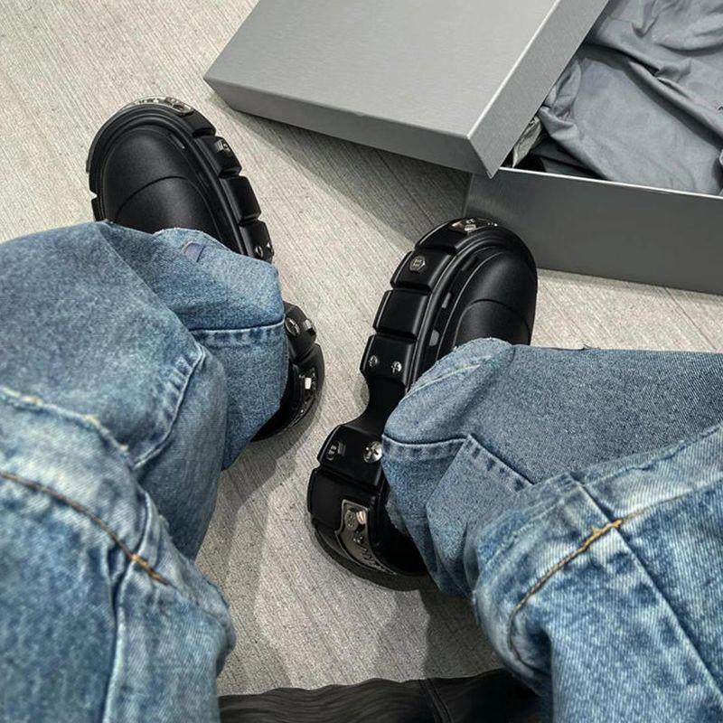 Dép Sandal Đế Dày Tăng Chiều Cao Đính Đinh Tán Phong Cách Paris Thời Trang Mới 2023 Dành Cho Nam Nữ