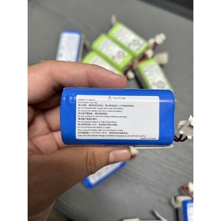 Robot hút bụi BYD 2600mah. Vuông 4 cell. Mới chính hãng