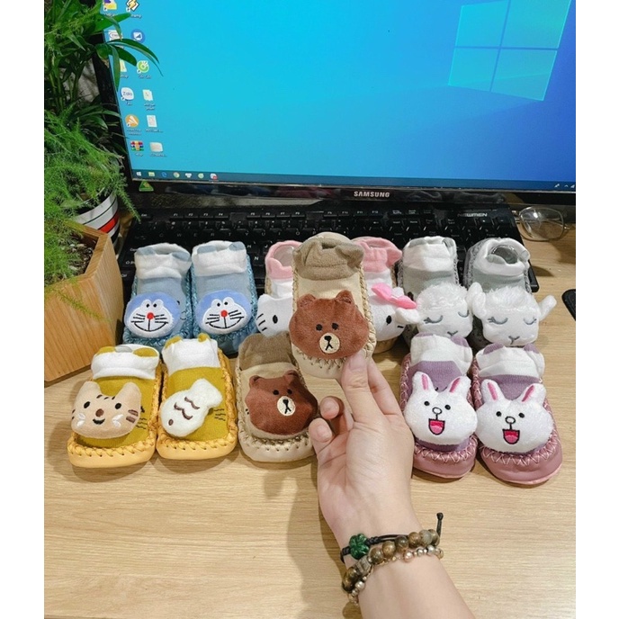 Giày đế da mềm tập đi chống trượt hình thú 3D cho bé