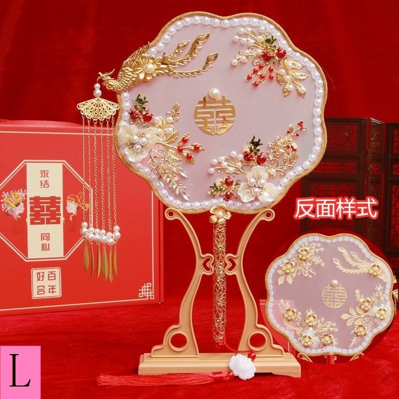 Quạt Cưới Hoàn Thiện Sản Phẩm
