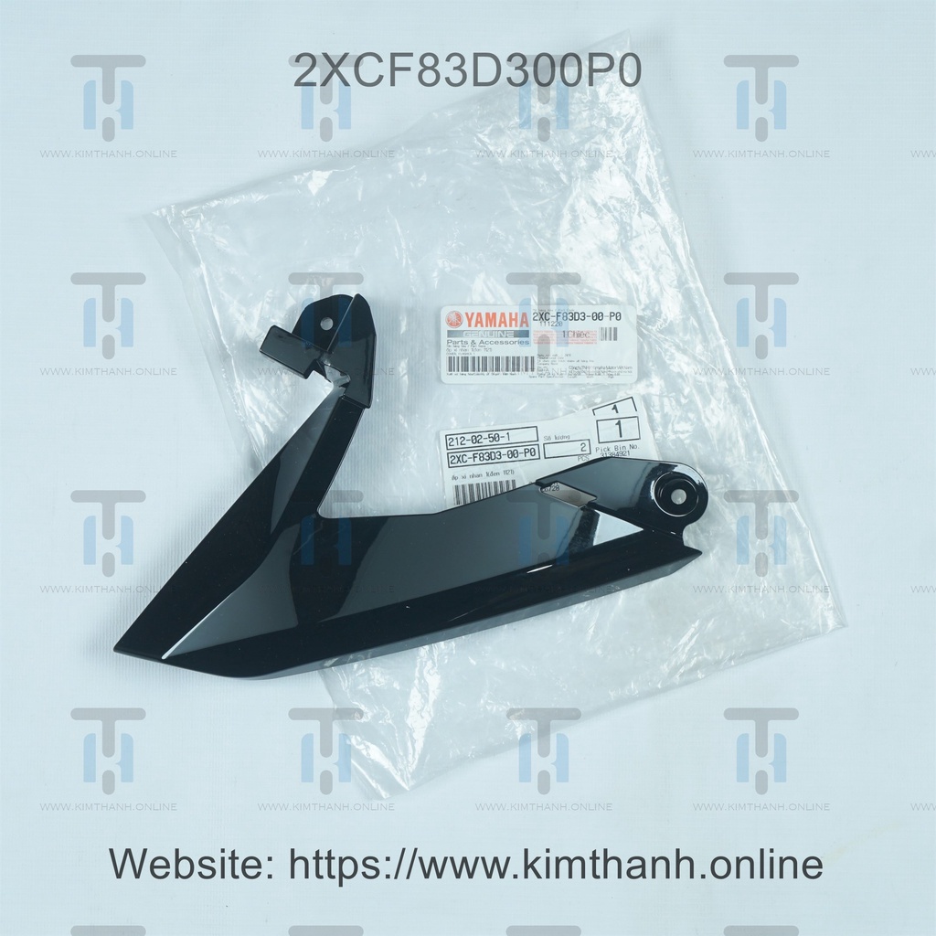 Ốp xi nhan Nouvo 6 Yamaha VN _ 2XCF83D4, 2XCF83D3