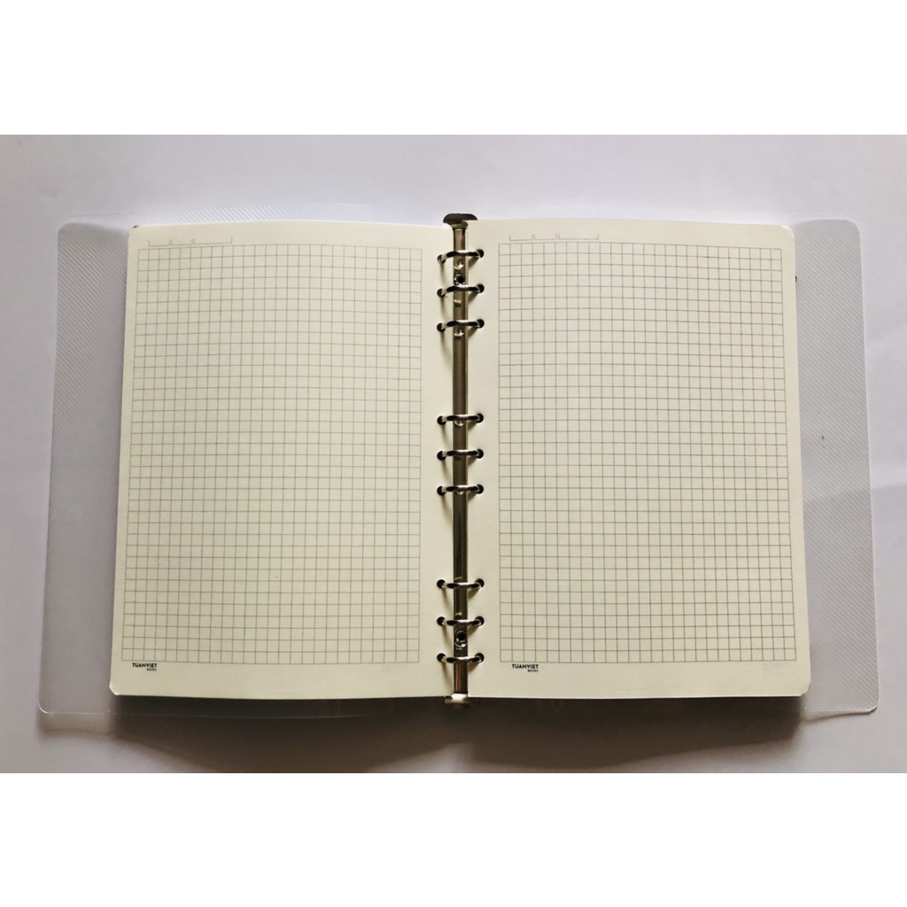 Sổ Còng Sắt Caro B5 Binder File nhựa 9 chấu 180 trang TUANVIETBOOKS