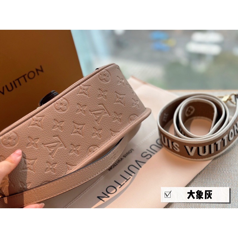 Túi đeo chéo LV da thật cao cấp Order new fullbox