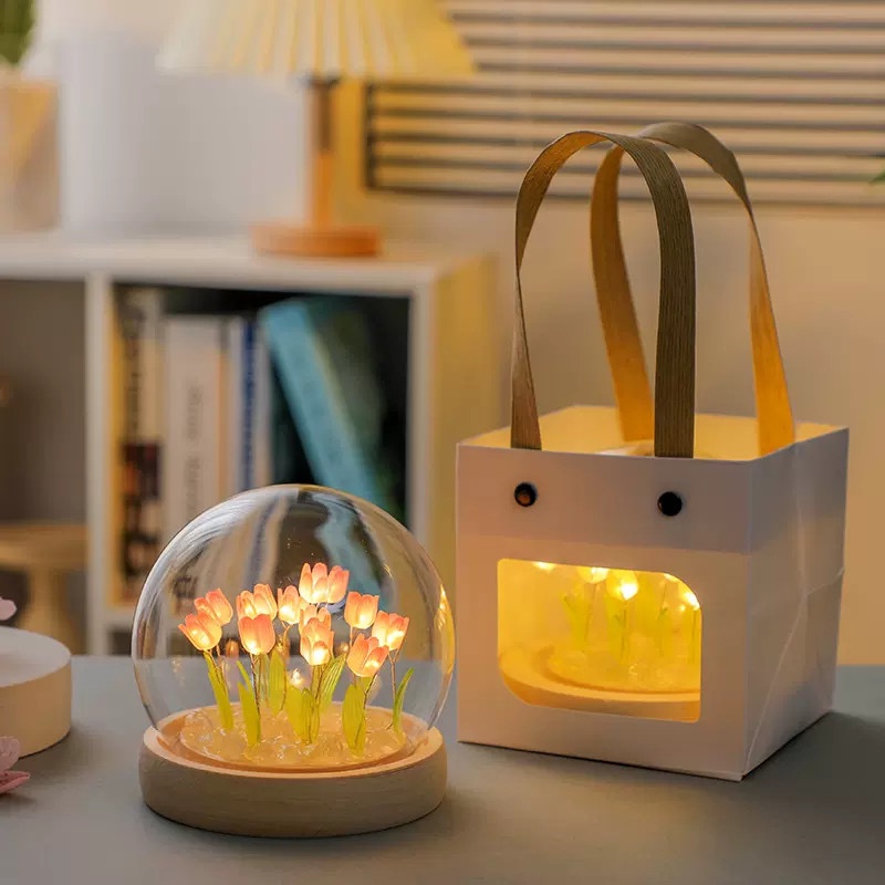 Túi đựng quà khối vuông 1 mặt trong suốt quai cói Hy Hy Store