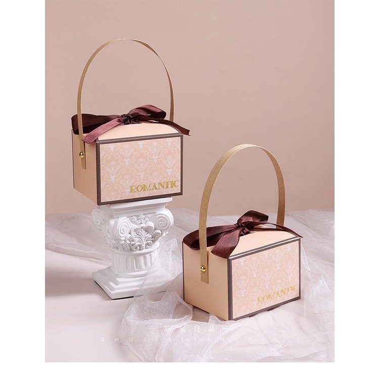 Hộp đựng quà tặng thắt nơ có quai xách sang chảnh Hy Hy Store