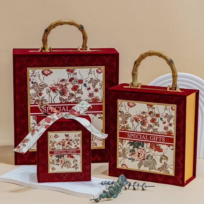 Hộp quà bọc nhung quai trúc Flower Garden - Thiết kế độc đáo sang trọng Hy Hy Store