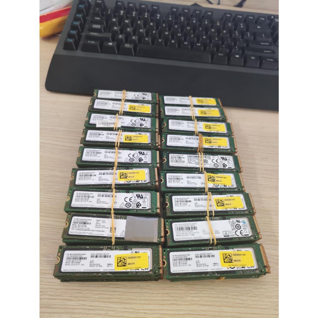 SSD nvme m2 , ssd nvme samsung 256gb , hàng tháo máy bộ đẹp như new sức khoe cao