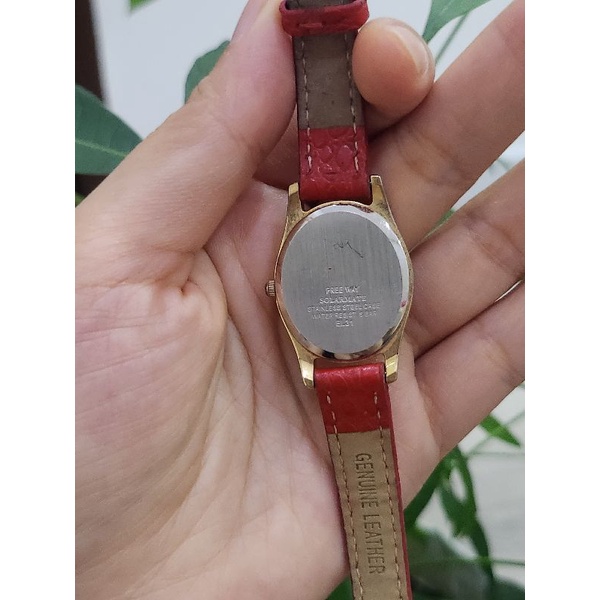ĐỒNG HỒ SI NHẬT DÀNH CHO NỮ DÂY DA THUƠNG HIỆU FREE WAY NĂNG LƯỢNG MẶT TRỜI