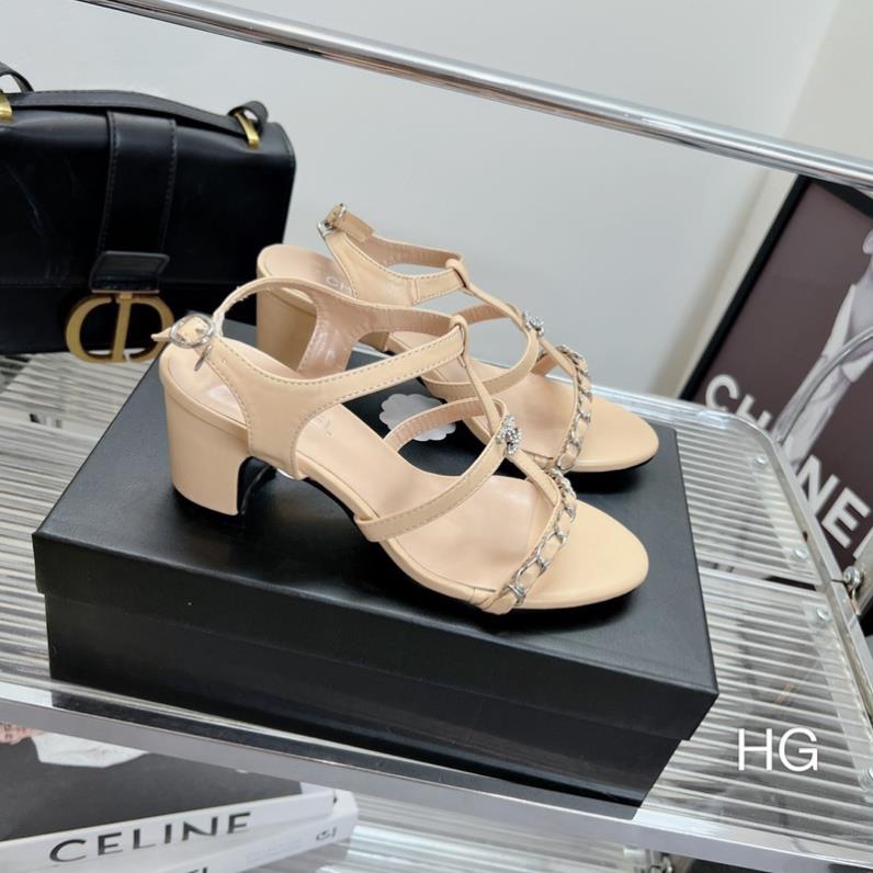 Sandal Chanh Leo bản Vip gót trụ 7p .Quai mảnh ôm chân tôn dáng. Hàng quảng châu cao cấp