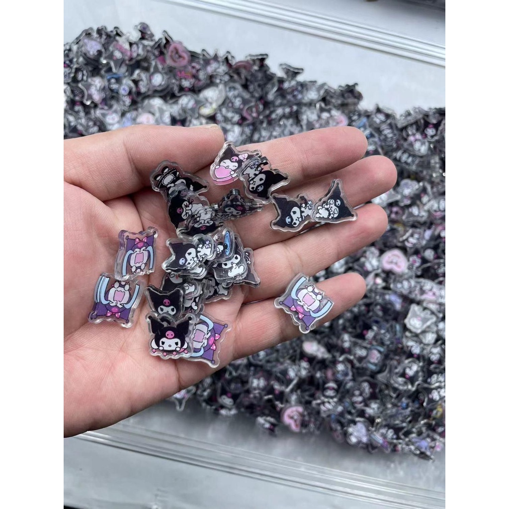 Set 5 Tấm Sticker Kuromi 2cm Bằng Acrylic Dán Trang Sức / Móc Khóa / Tủ Lạnh DIY