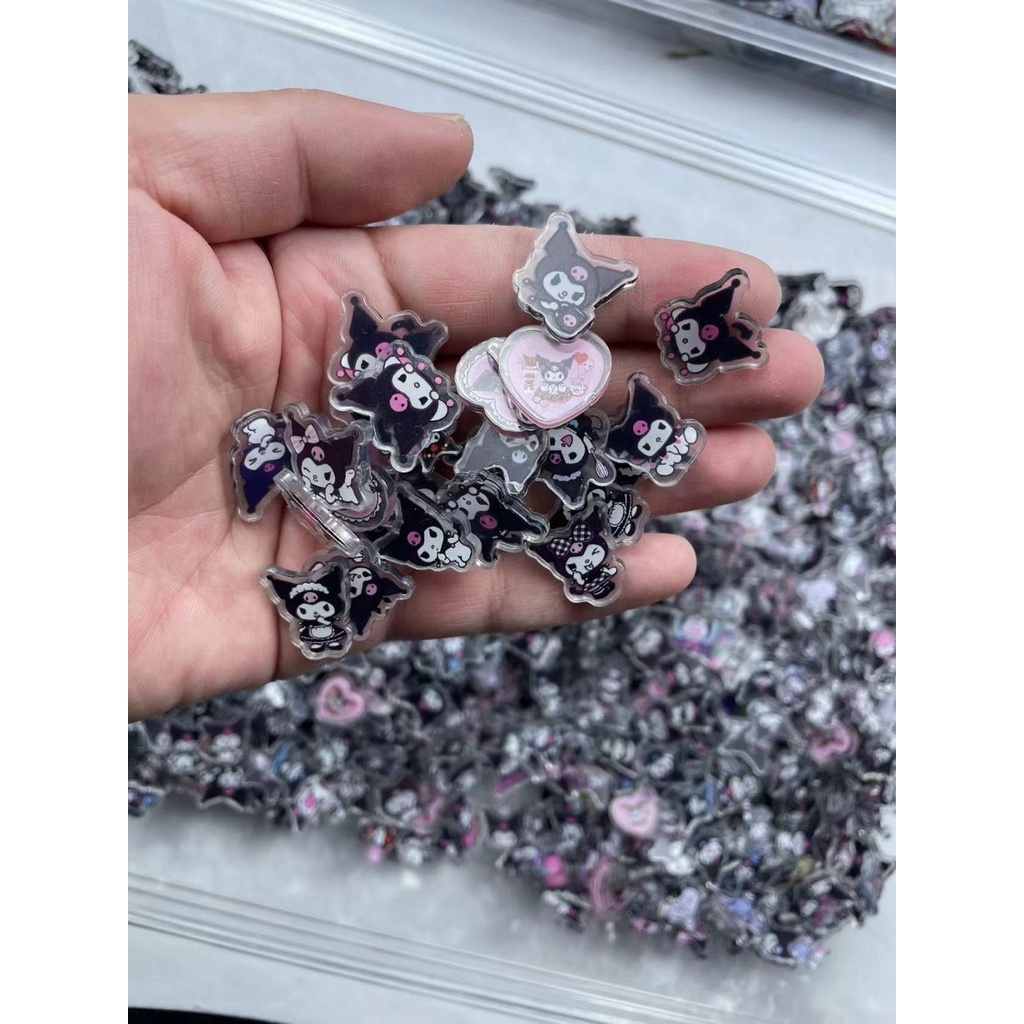 Set 5 Tấm Sticker Kuromi 2cm Bằng Acrylic Dán Trang Sức / Móc Khóa / Tủ Lạnh DIY