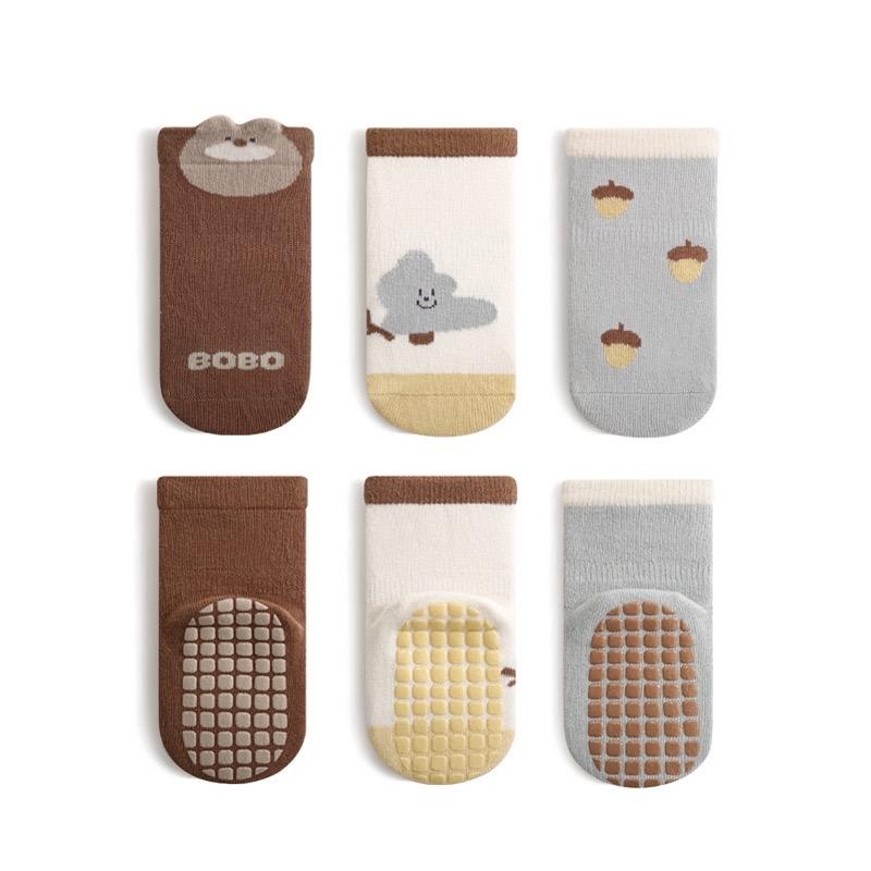 Set Tất 3 Đôi Chống Trượt Cho Bé Hãng Nemo Baby