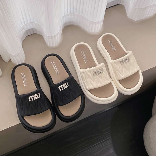 Sandal Đế Dày Thiết Kế Mới Kiểu Dáng Đơn Giản Thời Trang Mùa Hè Dành Cho Nữ