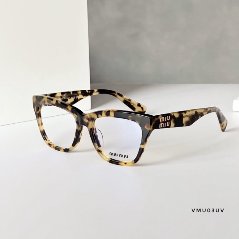 Kính thời trang chống ánh sáng xanh, thiết kế vừa vặn giúp đem lại sự thoải mái khi đeo Miumiu - Hàng siêu cấp
