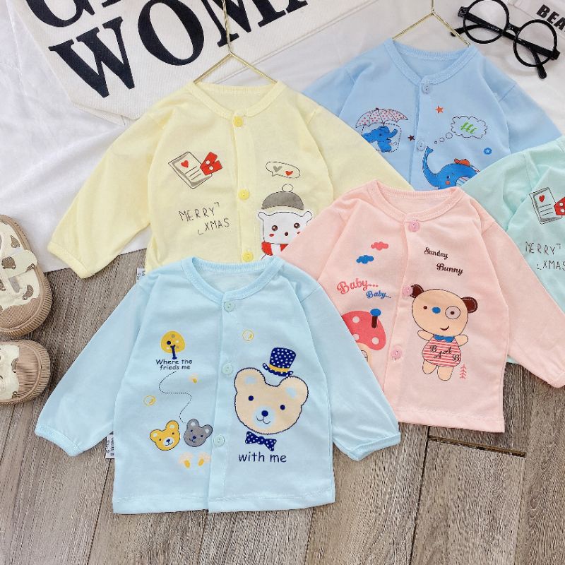 Áo Dài Sơ Sinh Cúc Giữa Vải Cotton Cho Bé 3-10kg AD2V