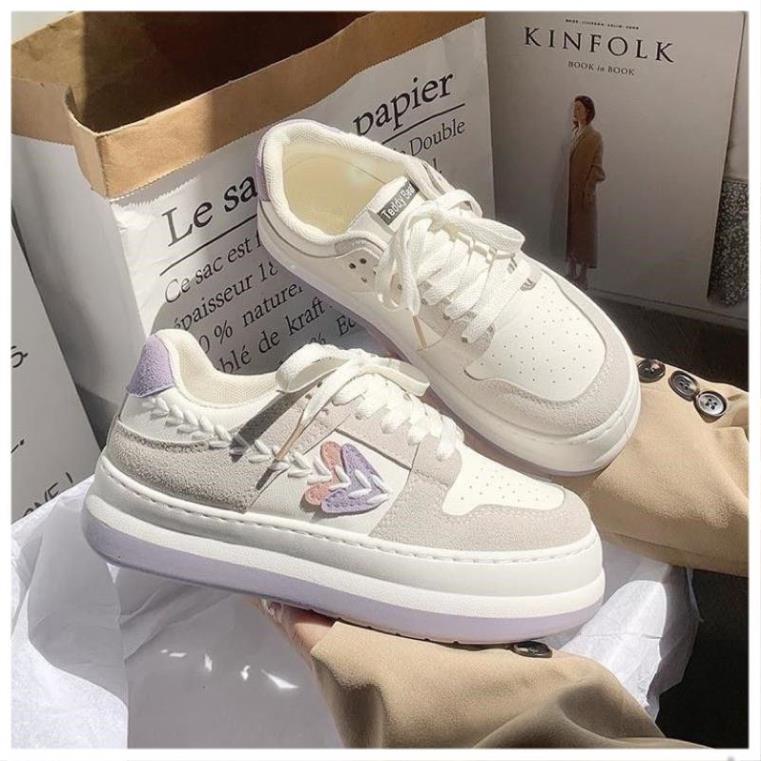 Giày thể thao nữ hoạ tiết trái tim cao 5cm màu kem mềm bata mới hot phong cách retro ulzzang đẹp cá tính thời trang G025