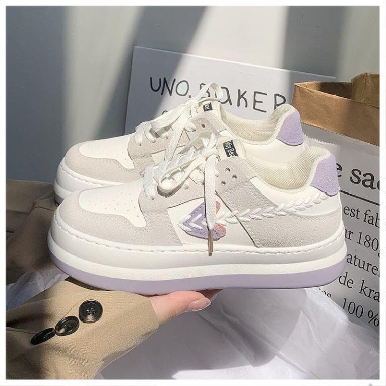 Giày thể thao nữ hoạ tiết trái tim cao 5cm màu kem mềm bata mới hot phong cách retro ulzzang đẹp cá tính thời trang G025
