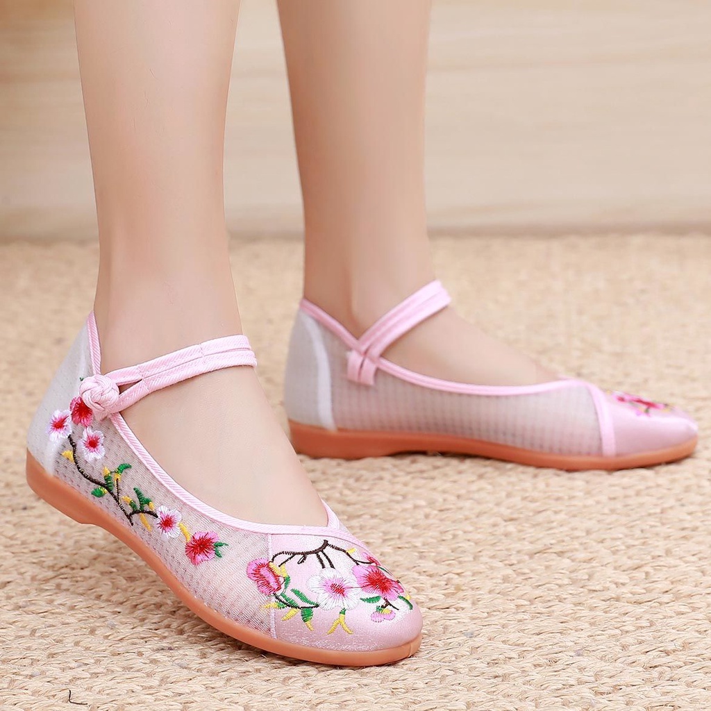 Giày Hán Phục Lưới Siêu Mỏng Thoáng Khí Đế Bằng Thêu Họa Tiết Xinh Xắn Cho Nữ